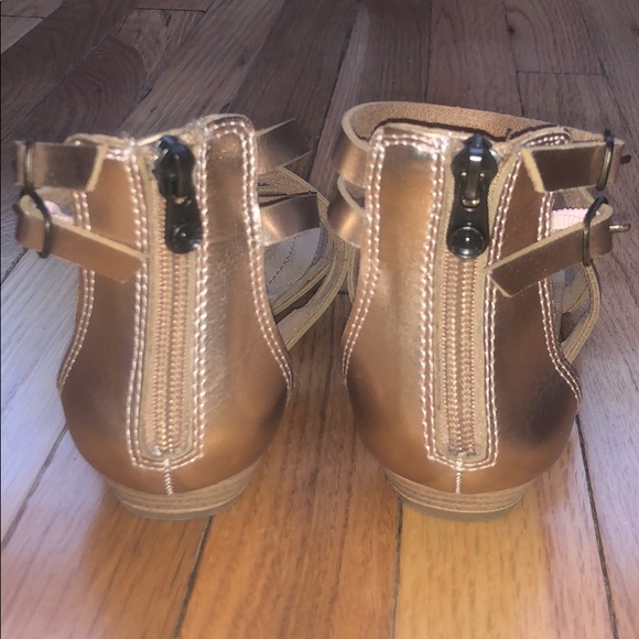 Sandals - Picture 3 of 5